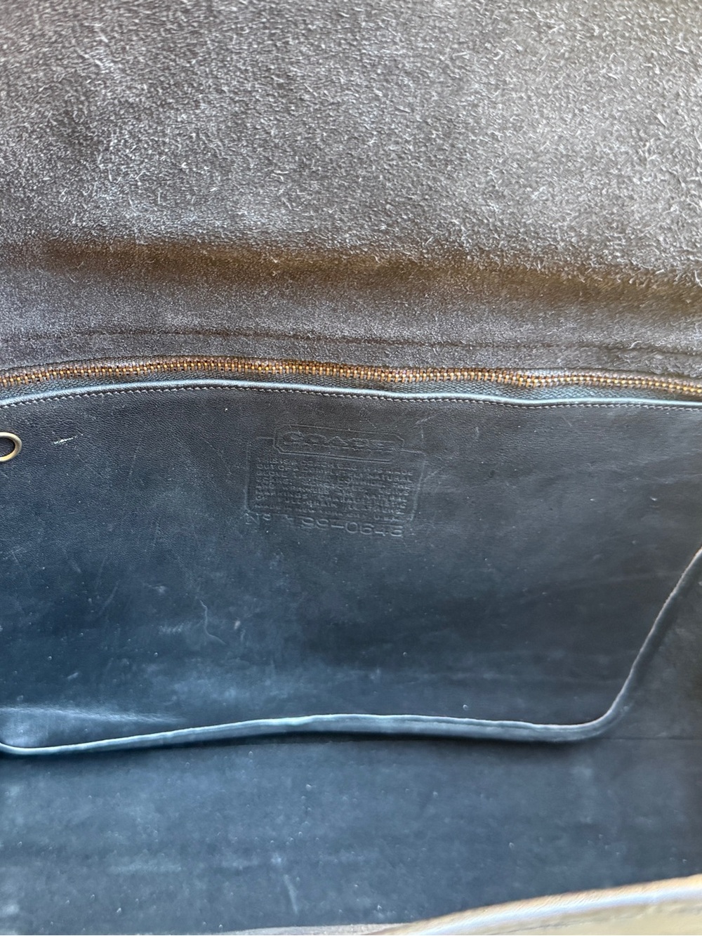 VTG NYC Coach Envelope Portfolio | Black | No. 5190 | Stunning Perfection - Picture 10 of 15